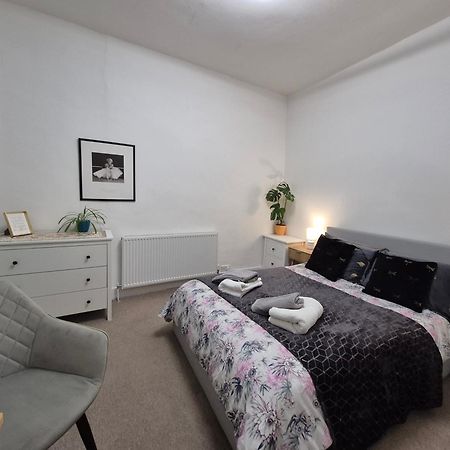 Апартаменти Stylish And Bright Flat In London N8 Turnpike Lane - Piccadilly Line Екстер'єр фото