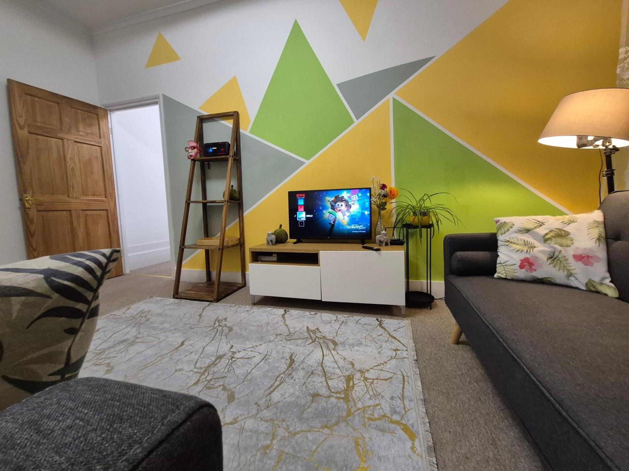 Апартаменти Stylish And Bright Flat In London N8 Turnpike Lane - Piccadilly Line Екстер'єр фото